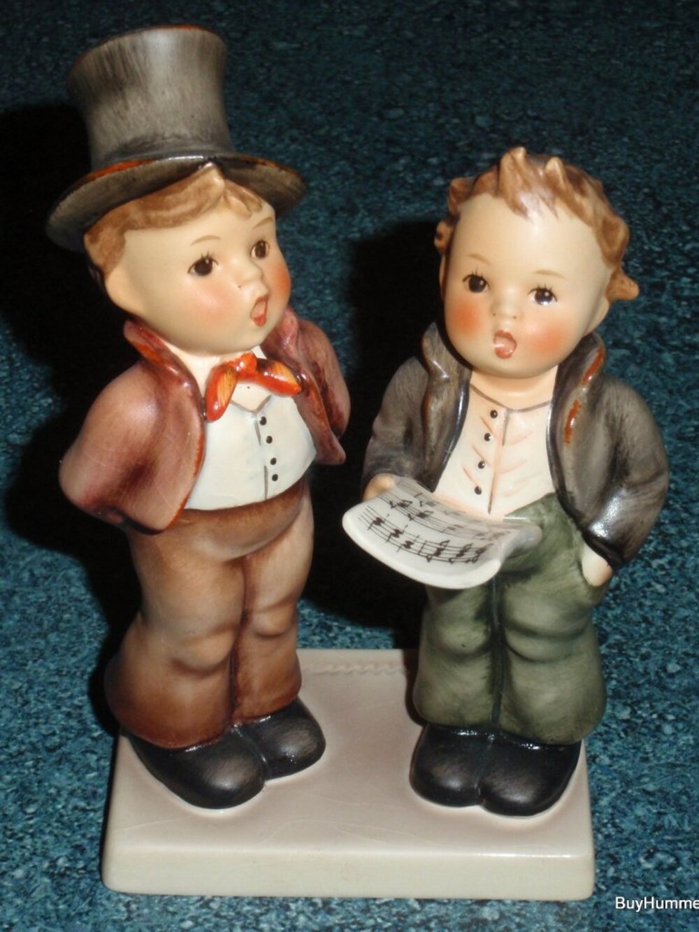 "Duet" Goebel Hummel Figurine #130 TMK5 Two Boys Singing German Christmas Gift!